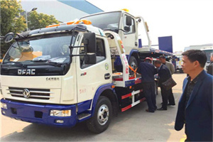 德州汽车道路救援拖车价格
